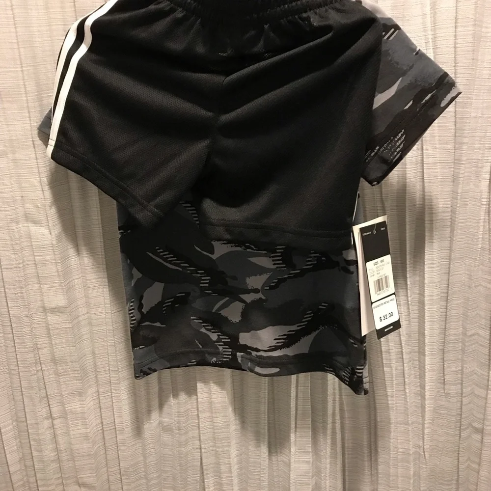 ADIDAS BOY 18 M BLACK SHORT & TEE SET & BLUE ONE PIECE & GRAY PRINT ONE PIECE - Picture 10 of 13